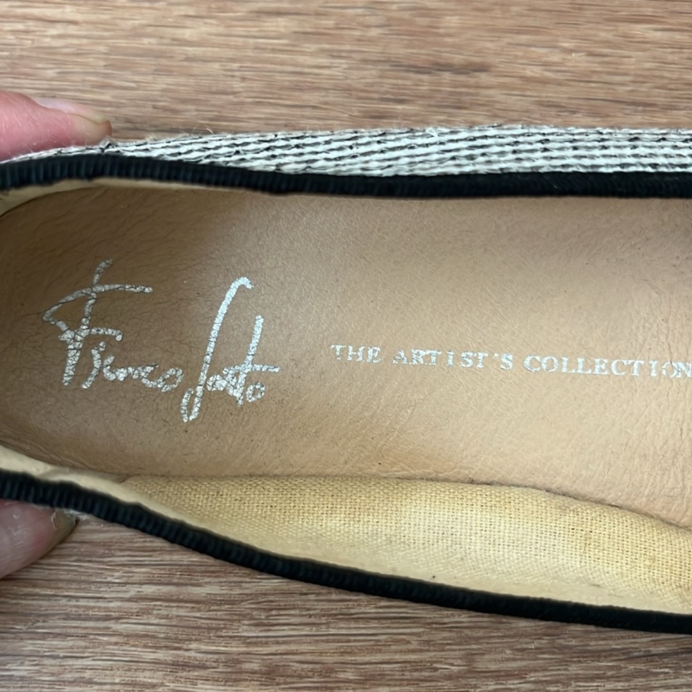 Franco Sarto black/white with clear sequin sparkles, size 8 - Picture 3 of 6